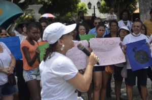 bahianoticia.com.br serrinha caminhada contra o feminicidio reuniu centenas pelas avenidas do municipio thumbnail 10