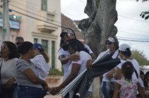bahianoticia.com.br serrinha caminhada contra o feminicidio reuniu centenas pelas avenidas do municipio thumbnail 12 1