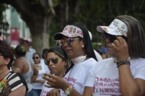 bahianoticia.com.br serrinha caminhada contra o feminicidio reuniu centenas pelas avenidas do municipio thumbnail 18