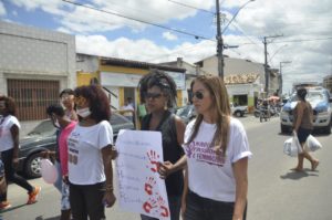 bahianoticia.com.br serrinha caminhada contra o feminicidio reuniu centenas pelas avenidas do municipio thumbnail 38