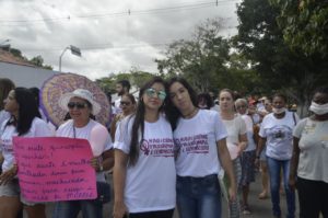bahianoticia.com.br serrinha caminhada contra o feminicidio reuniu centenas pelas avenidas do municipio thumbnail 39