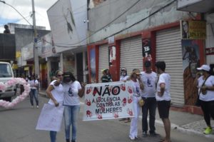 bahianoticia.com.br serrinha caminhada contra o feminicidio reuniu centenas pelas avenidas do municipio thumbnail 47