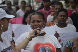 bahianoticia.com.br serrinha caminhada contra o feminicidio reuniu centenas pelas avenidas do municipio thumbnail 61