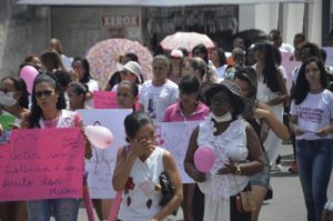bahianoticia.com.br serrinha caminhada contra o feminicidio reuniu centenas pelas avenidas do municipio thumbnail 75