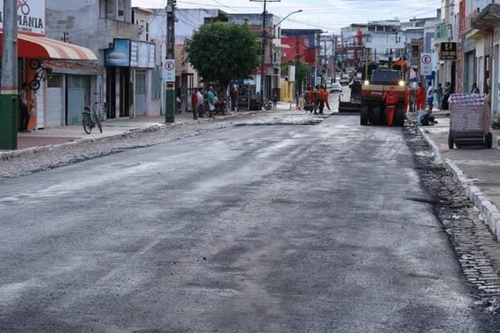 Máquinas trabalhando