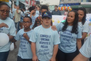 Candeias: Caminhada pede conscientização sobre autismo. Confira! 2 DSC 4873