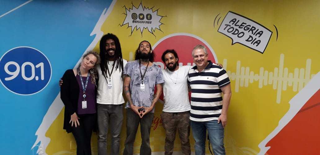 Candeias: Banda Chalize participa do programa “Fuzuê” da Rádio Bahia FM. Confira! 1 Candeias: Banda Chalize participa do programa “Fuzuê” da Rádio Bahia FM. Confira!