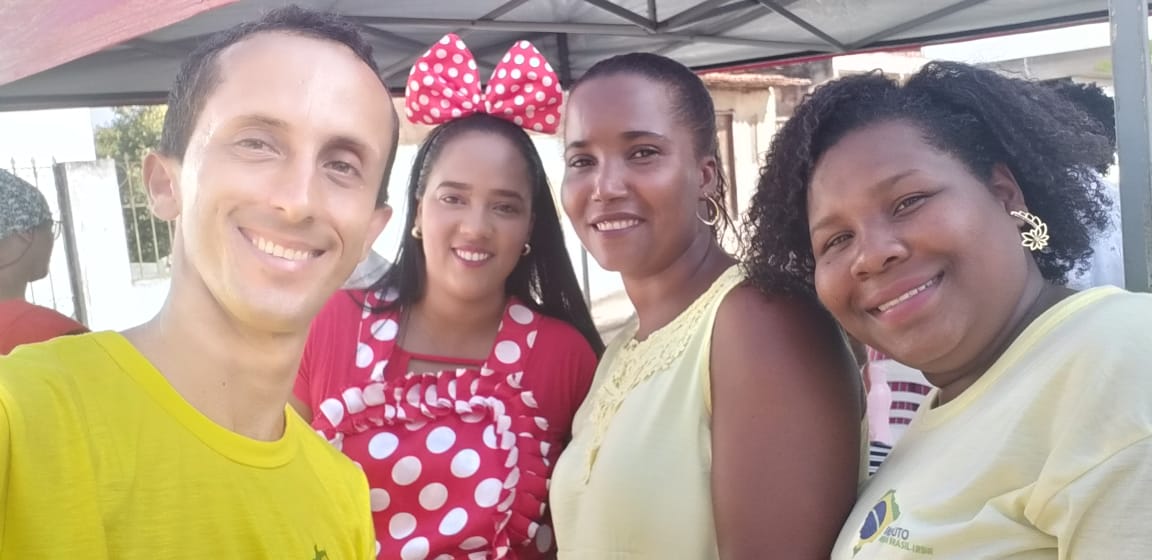 Candeias: Grupo Rede do Bem realiza ação no bairro Ouro Negro. Confira! 1 Candeias: Grupo Rede do Bem realiza ação no bairro Ouro Negro. Confira!