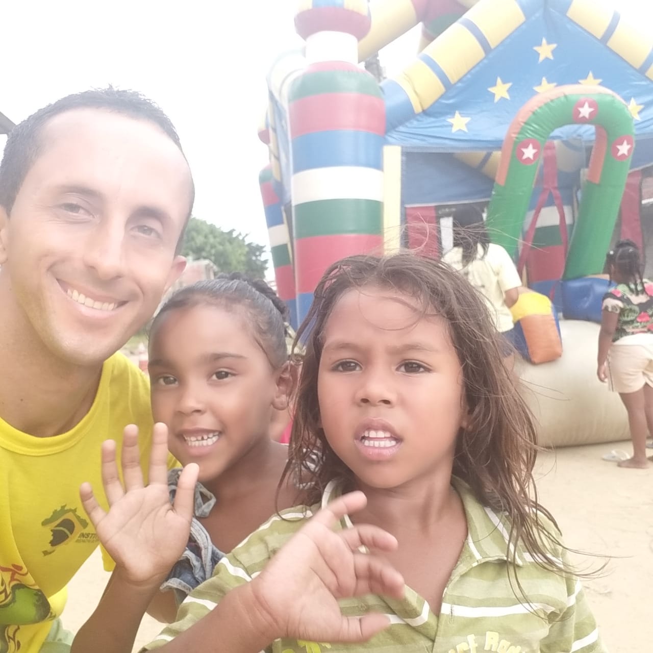 Candeias: Grupo Rede do Bem realiza Projeto Criança Feliz no Distrito de Passagem dos Teixeiras. Confira! 1 Candeias: Grupo Rede do Bem realiza Projeto Criança Feliz no Distrito de Passagem dos Teixeiras. Confira!