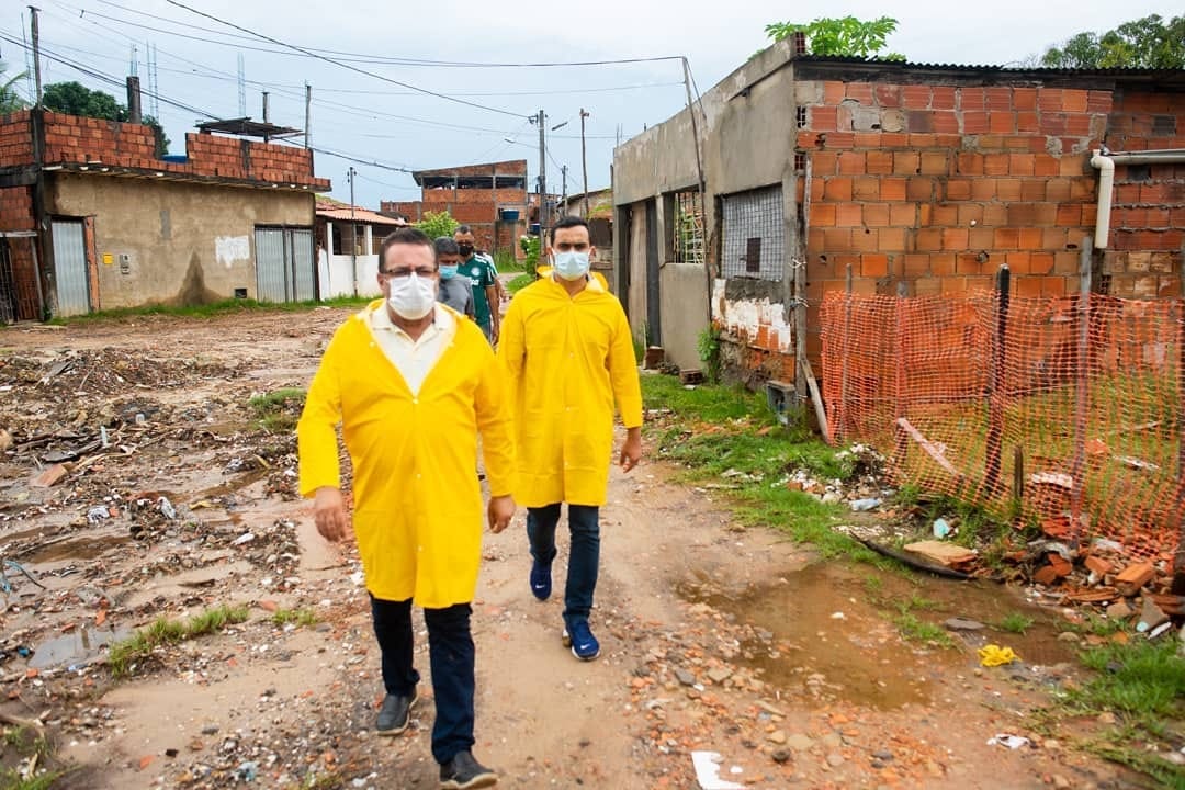 Municípios: Dailton Filho visita bairros de Madre de Deus para buscar melhorias na infraestrutura da cidade. Confira! 1 Municípios: Dailton Filho visita bairros de Madre de Deus para buscar melhorias na infraestrutura da cidade. Confira!