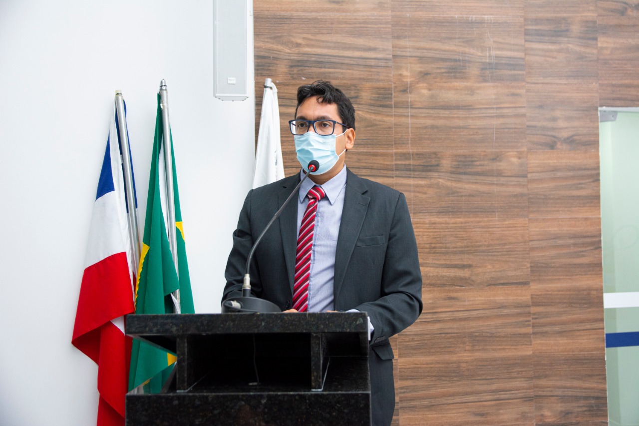 Municípios: Ícaro Tolentino, vereador de Serrinha, apresenta Projeto de Lei sobre a praça Morena Bela. Confira! 1 Municípios: Ícaro Tolentino, vereador de Serrinha, apresenta Projeto de Lei sobre a praça Morena Bela. Confira!