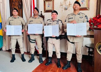 Major Diego Pestana, Cabo Jorge França, Soldados Pablo Silva Portela e Paulo Vítor, são homenageados na Parada Geral do Quartel do Comando Geral
