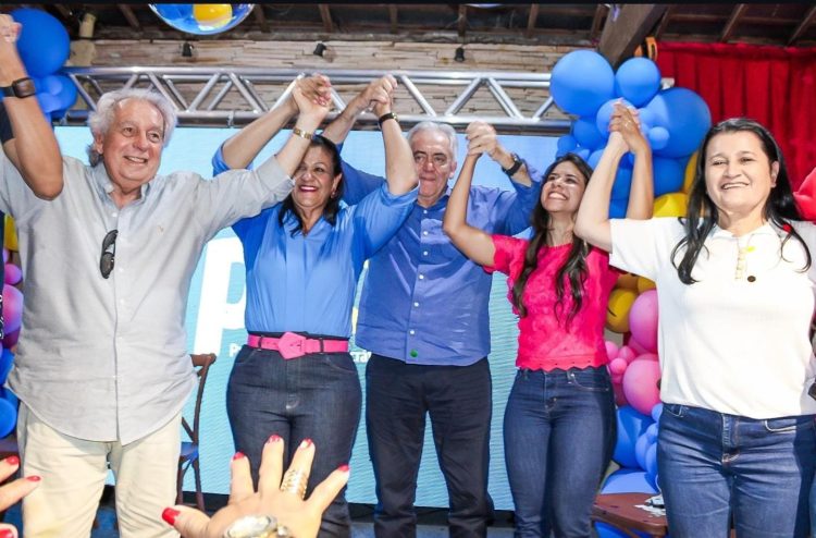 Maragojipe: Com as presenças de importantes representantes da política estadual e federal, convenção do PSD lança chapa de Vera da Saúde à prefeitura com sua vice sendo sua filha, a médica Dra. Verena Paz