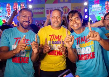 Candeias: Eriton Ramos e Washington de Passé mostram em convenção histórica a força do grupo de Dr. Pitágoras na sede e distritos 4 Candeias: Eriton Ramos e Washington de Passé mostram em convenção histórica a força do grupo de Dr. Pitágoras na sede e distritos