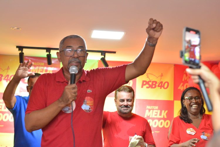 Um dos mais ilustres vereadores de Madre de Deus, Pastor Melk reúne importante número de eleitores para inauguração de seu comitê