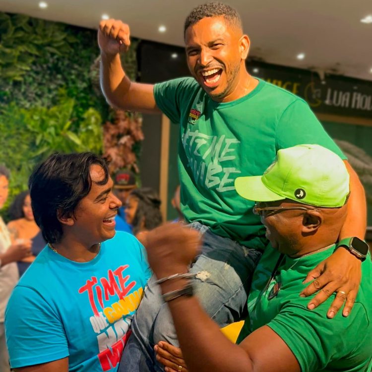 Candeias: Binho da Vibe mostra sua popularidade em convenção e se destaca como um dos fortes candidatos ao cargo de vereador no município