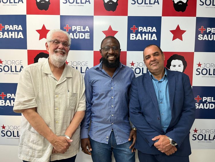 Lucas da Caroba com liderança relevante aparece como forte aposta para ocupar uma das 15 cadeiras da Câmara de Vereadores de Candeias