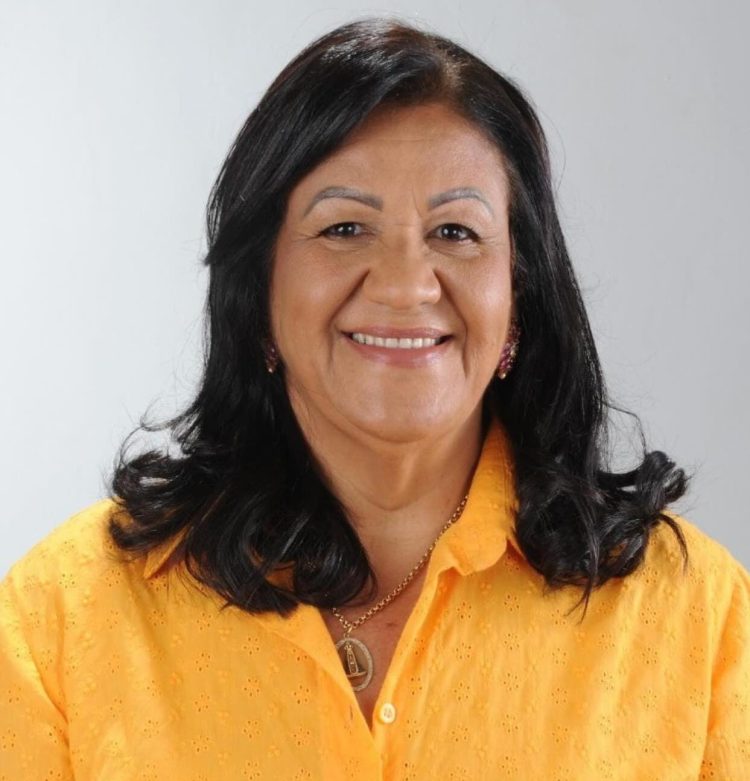 Para desespero da minoria da máquina administrativa, Vera da Saúde está apta a voltar ser prefeita e vai vencer nos braços do povo de Maragojipe 1 Para desespero da minoria da máquina administrativa, Vera da Saúde está apta a voltar ser prefeita e vai vencer nos braços do povo de Maragojipe