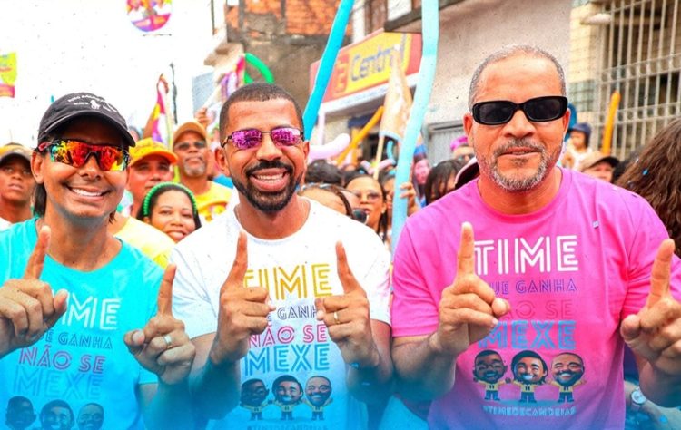 Foguete Não Tem Ré: Candidatos de Dr. Pitágoras, Ériton Ramos e Washington do Passé disparam na liderança para a prefeitura de Candeias, aponta pesquisa