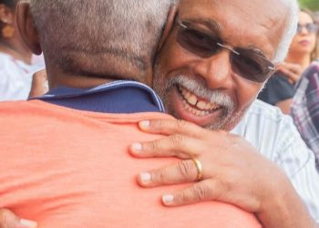 Foguete Não Tem Ré: Líder Antônio Calmon dispara na disputa por reeleição em São Francisco do Conde, aponta pesquisa