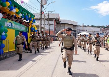 Candeias: Celebração do 7 de Setembro é marcada por tradicional desfile cívico com as presenças do prefeito Dr. Pitágoras e a 10ª CIPM do Comandante Major Diego Pestana