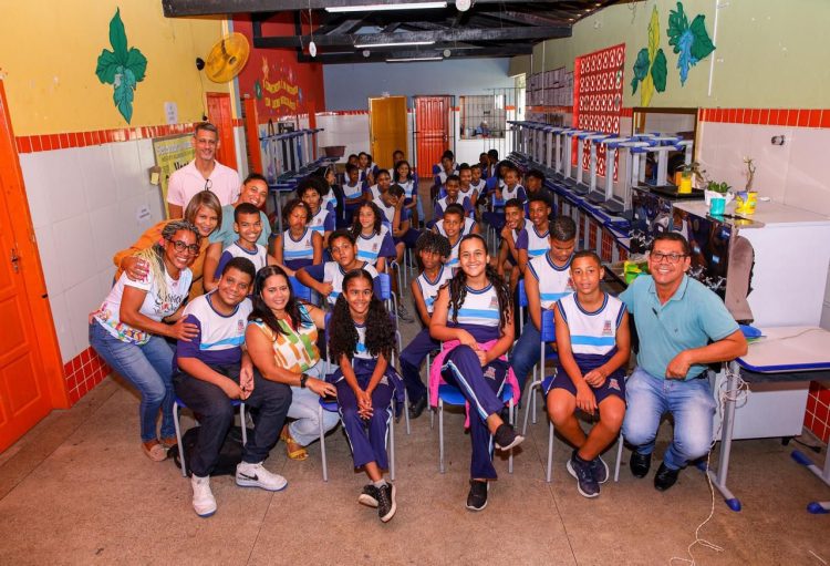 Palestras nas escolas municipais promovem saúde socioemocional de estudantes em Candeias