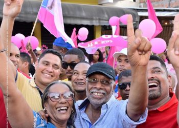 Antônio Calmon pede mais 4 anos à população de São Francisco do Conde para continuar lutando e desfazendo o regresso do ex-prefeito Evandro