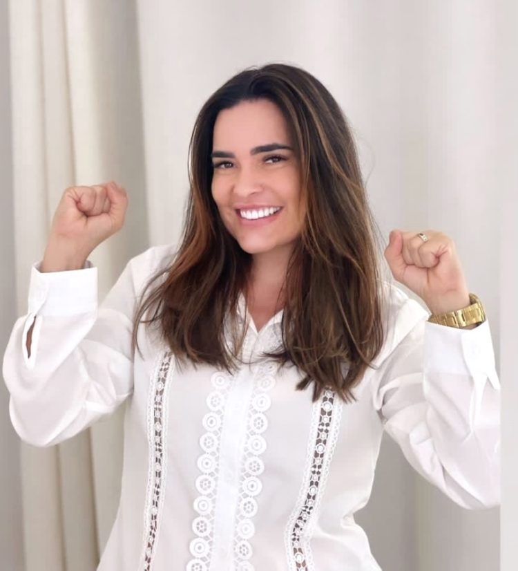 Serrinha: Candidata a vereadora, Sarah Lopes é a cara da renovação e sensibilidade feminina no legislativo