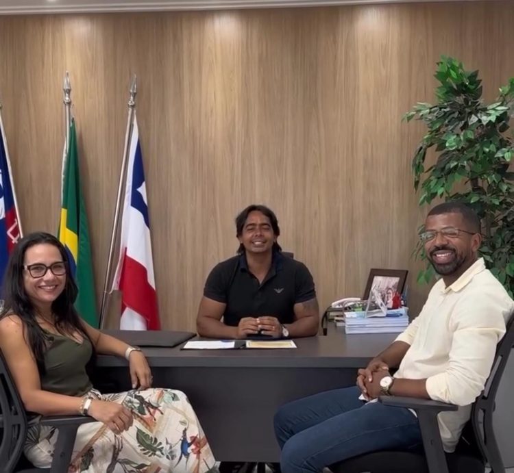 Opinião Política Por Alberto Argôlo: Prefeito de Candeias, Dr. Pitágoras (PP), e seu grupo político, elegem o sucessor com expressiva votação e se tornam referências na Bahia