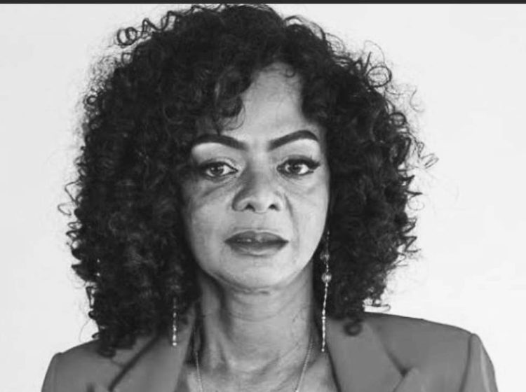 Justiça eleitoral determina que Ró Valentim exclua vídeos com fakenews sobre liderar pesquisas eleitorais