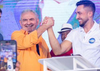 Conceição da Feira: Senador Ângelo Coronel aposta no potencial de João de Furão como pré-candidato a dep. estadual em 2026