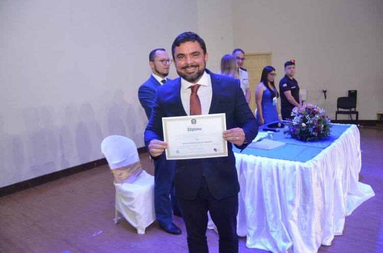 Marcus Sarmento é diplomado prefeito de Itanagra em solenidade em Mata de São João, na manhã desta terça-feira