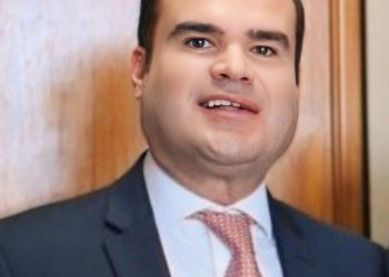 Secretário de Governo de Salvador, Cacá Leão anuncia tentativa de retomada do mandato de deputado federal em 2026