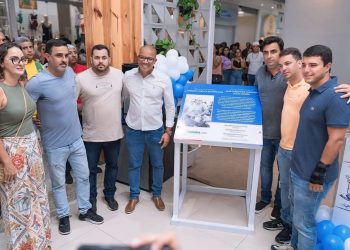 Serrinha: Prefeito Cyro Novais em importantes atos para a saúde inaugura novas sedes da Vigilância Sanitária e da Farmácia Básica e homenageia personalidades como Zé Nonô da Farmácia Bahia