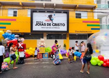 Escola Joias de Cristo pioneira na educação de qualidade em Candeias recebe crianças da Educação Infantil com muito carinho e diversão