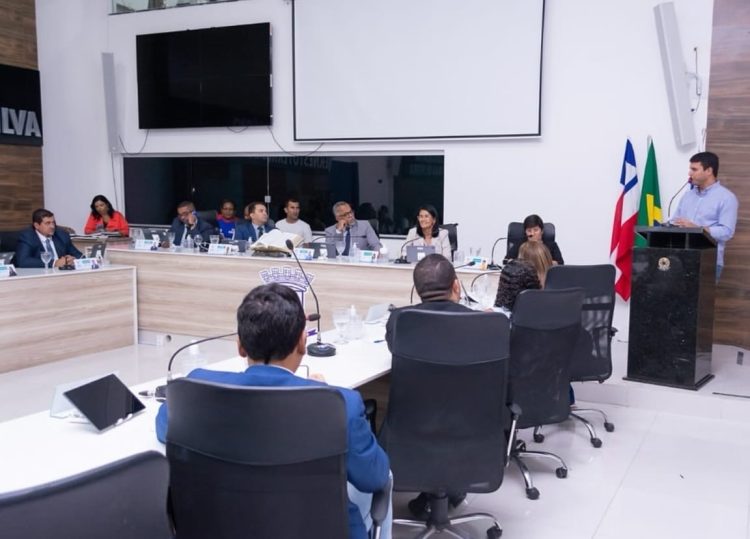 Na presença do prefeito Cyro Novais, Câmara Municipal de Serrinha aprova por unanimidade doação do terreno para a construção do Hospital e Maternidade Regional do Sisal