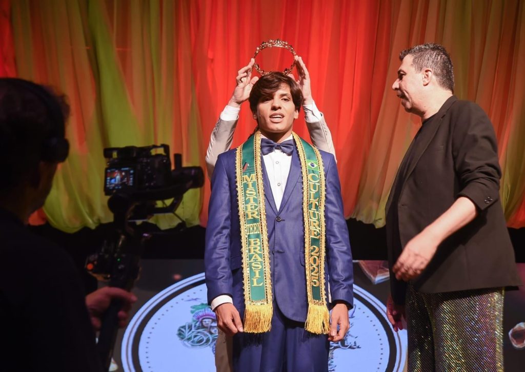 Hugo Freitas, representante da Bahia, é o novo Mister Teen Brasil 2025 2 bba0eb93 2651 4c9b 97a4 a1ac0d77e76f