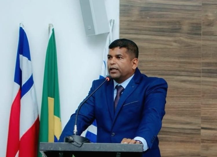 Vereador Marquinhos Acessom estreia com pé direito na Câmara de Vereadores de Serrinha