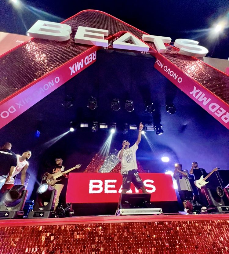 Vuk-Vuk no Farol: J. Eskine e DJ LA Comandam o Esquenta do Carnaval 2025 na Torre Beats