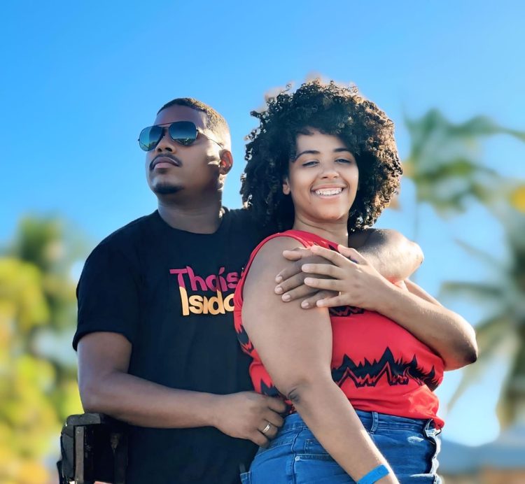 Pedido de casamento "Modo Cinema": Hevo pede sua amada Thais Isidório em casamento no Cinemark 1 Pedido de casamento “Modo Cinema”: Hevo pede sua amada Thais Isidório em casamento no Cinemark