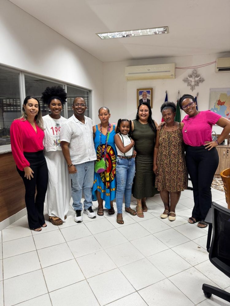 Prefeitura de São Francisco do Conde acolhe família de aluna vítima de intolerância e anuncia ações nas escolas 1 Prefeitura de São Francisco do Conde acolhe família de aluna vítima de intolerância e anuncia ações nas escolas