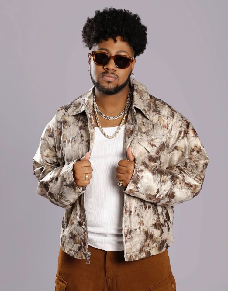 Rafa Chagas: Do topo das paradas à carreira solo, o artista baiano quebra barreiras e conquista o Brasil 1 Rafa Chagas: Do topo das paradas à carreira solo, o artista baiano quebra barreiras e conquista o Brasil