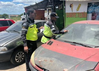 Prefeito Cyro Novais realiza operação Ferro Velho para remover veículos abandonados em Serrinha