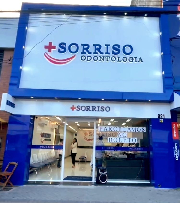 Feira de Santana, Candeias e Salvador: Eleve a autoestima fazendo seu implante dentário em uma das clínicas odontológicas da rede +Sorriso 1 Feira de Santana, Candeias e Salvador: Eleve a autoestima fazendo seu implante dentário em uma das clínicas odontológicas da rede +Sorriso