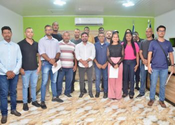 Itanagra: Prefeito Marcus Sarmento empossa novos servidores em solenidade na Câmara Municipal