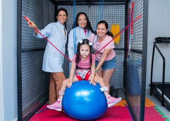 Serrinha: Prefeito Cyro Novais e secretário Alex da Saúde implantam atendimento de fisioterapia neurológica avançada no Centro de Fisioterapia