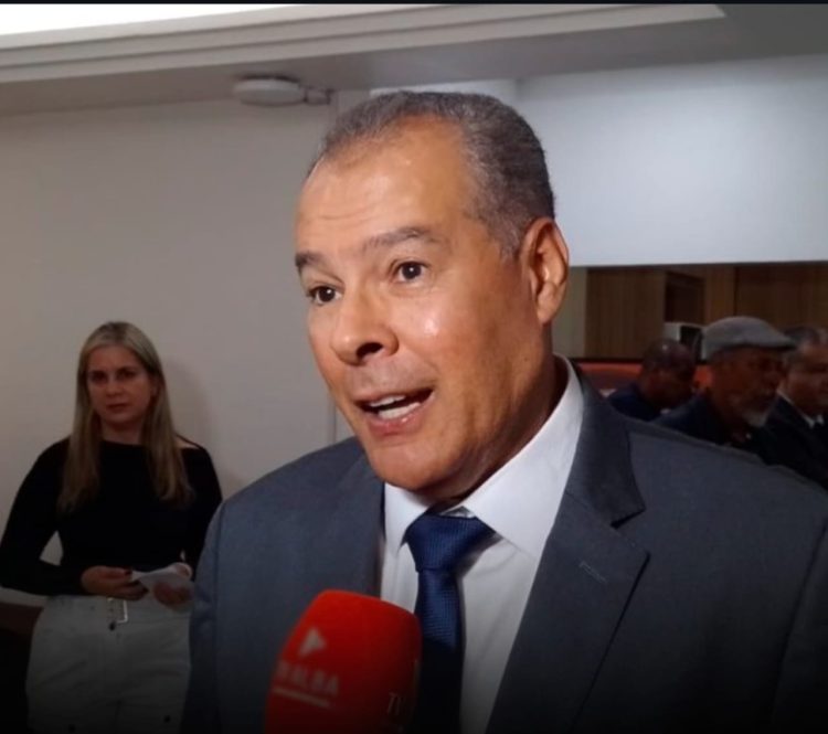 Joaquim Neto, ex-prefeito de Alagoinhas, pode ser pré candidato a deputado federal na eleição de 2026