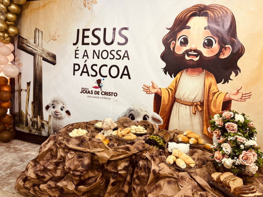 Candeias: Escola Joias de Cristo realiza tradicional Ceia de Páscoa 7 da1e2f96 7d53 4775 96ff eac2d4298c39