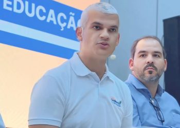 Secretário Pablo Roberto anuncia melhorias na educação de Feira de Santana com reajuste salarial, concurso e inclusão