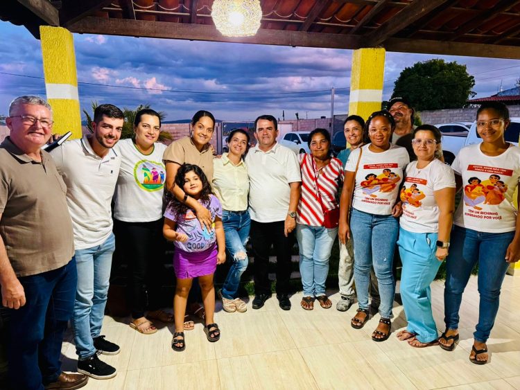 Prefeito Almir de Maciel comanda reunião da Prefeitura de Barrocas com voluntárias do projeto Adota Barrocas em prol do bem-estar animal 1 Prefeito Almir de Maciel comanda reunião da Prefeitura de Barrocas com voluntárias do projeto Adota Barrocas em prol do bem-estar animal